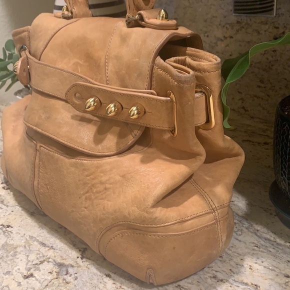 CC SKYE ✨ Tan Leather Studded Saddle Satchel Bag PRICE DROP - Picture 5 of 11